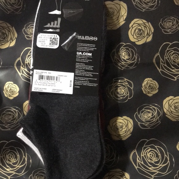 UA Essential Lite 6pr no show lightweight NEW NWT - Picture 6 of 7